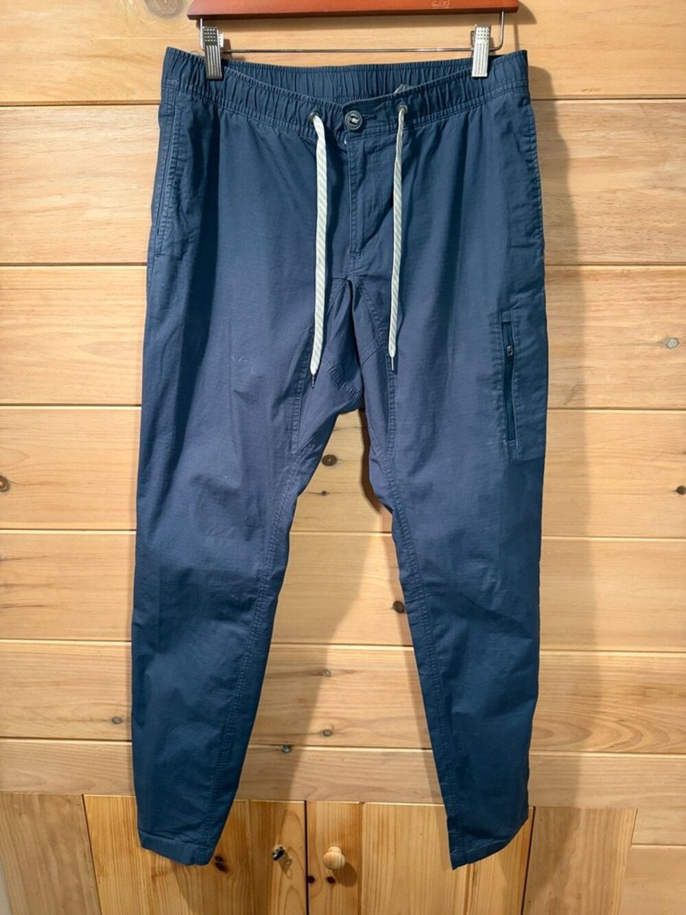 Vuori The Rise The Shine Pants Men’s M Navy Organic Cotton Drawstring V4125
